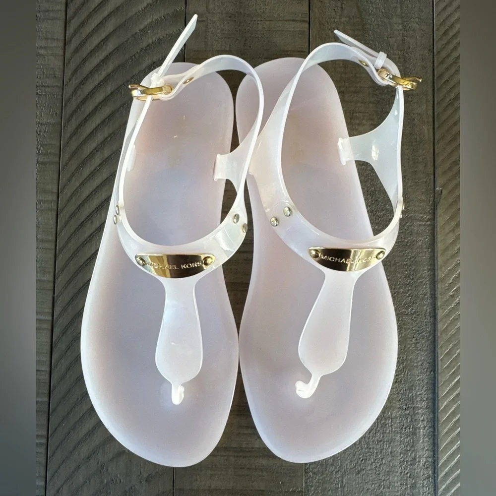 MICHAEL Michael Kors - MK Plate Jelly Thong Sandals Women's Size 7 (NWOT)